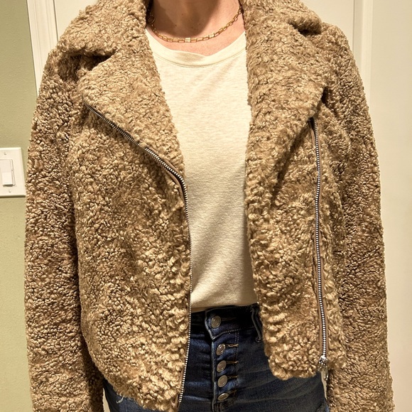 Bella Dahl cropped shearling jacket - Picture 1 of 2